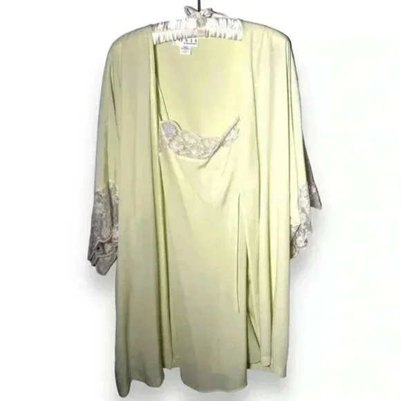 NWT Vintage Josie Natori Slip and Robe Intimates S - Picture 2 of 10